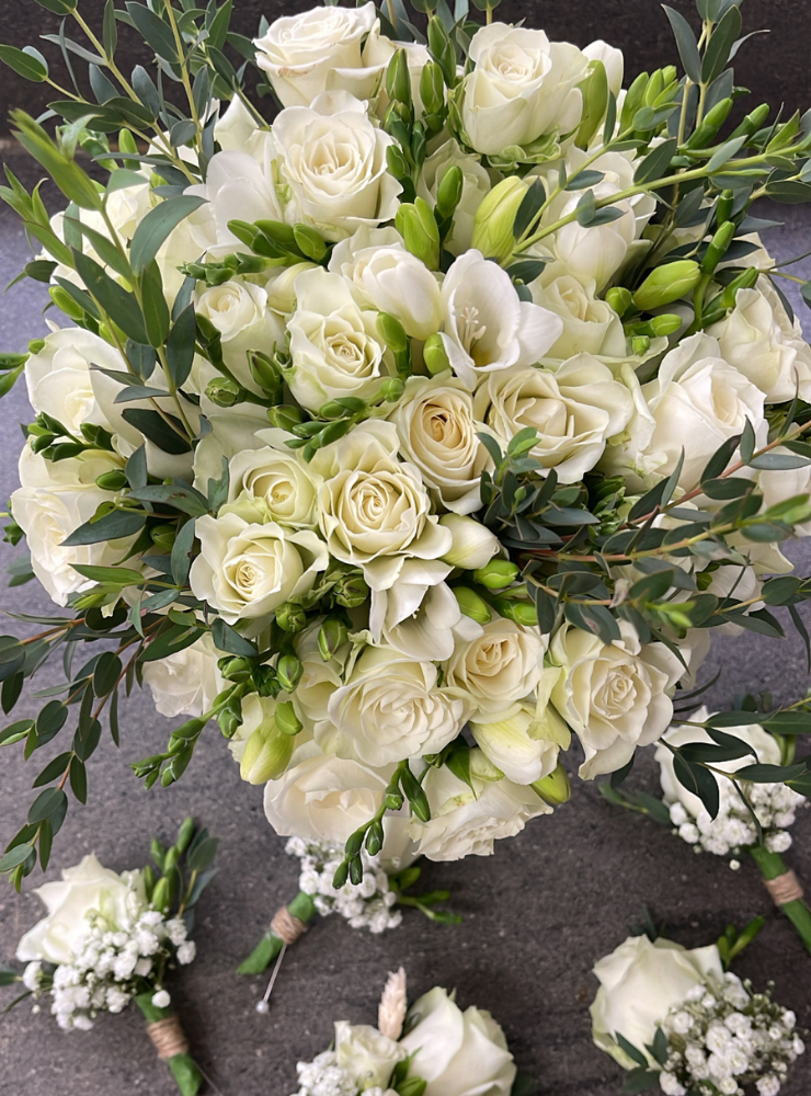 Fresh Flower Bridal Bouquets (22)