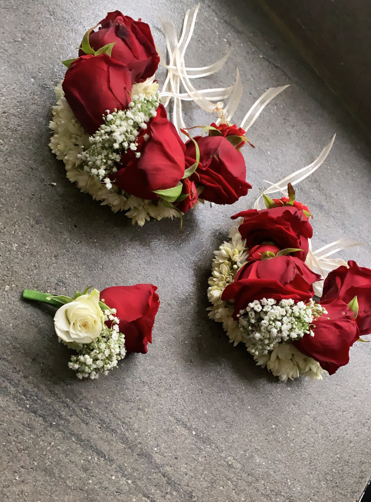 Fresh Flower Bridal Bracelets Set (50)