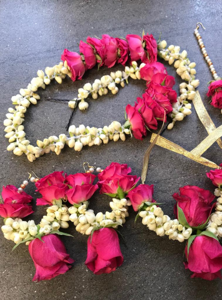 Fresh Flower Bridal Set (18)