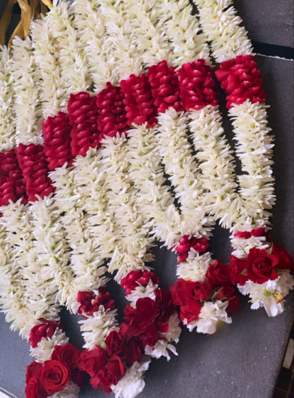 GL36 Groom Family Garlands